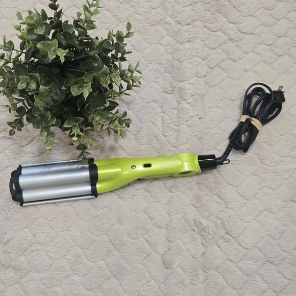 TIGI Bed Head Wave Artist Tourmaline Ceramic Deep Waver - Picture 1 of 8